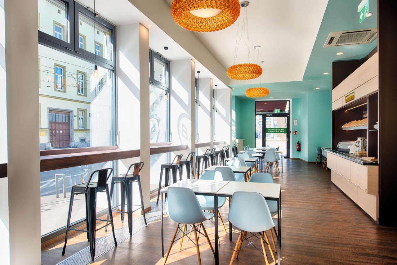 B&B Hotel Graz-Hbf Екстер'єр фото