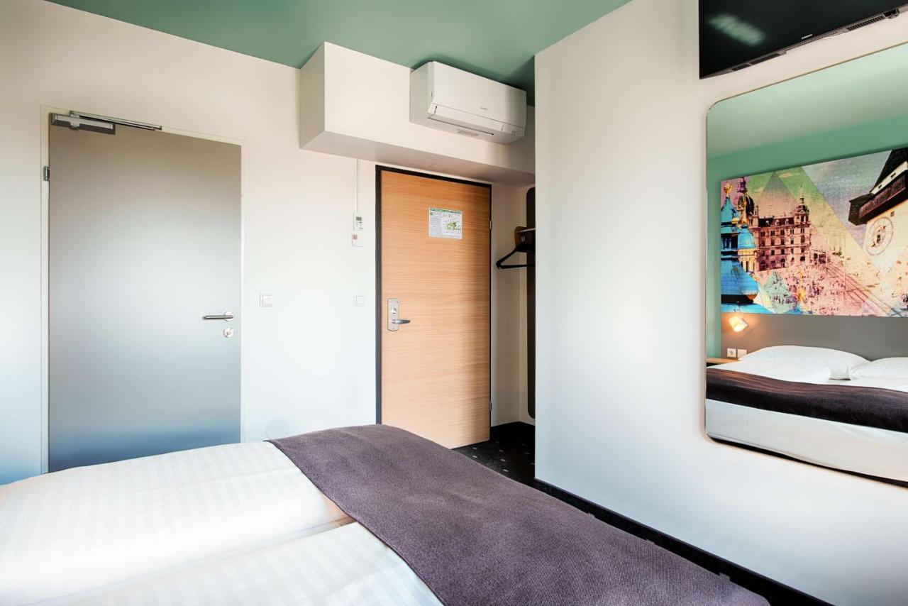 B&B Hotel Graz-Hbf Екстер'єр фото