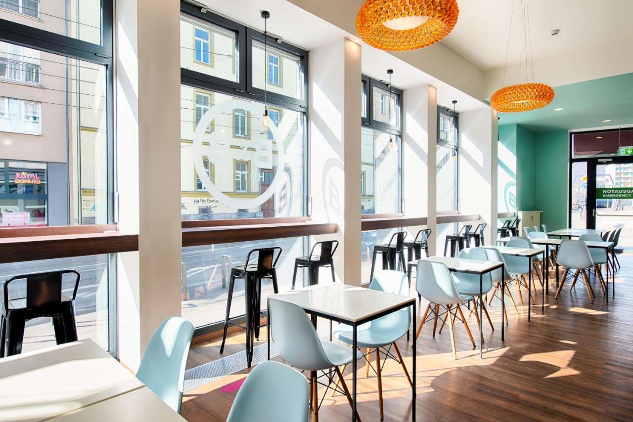 B&B Hotel Graz-Hbf Екстер'єр фото