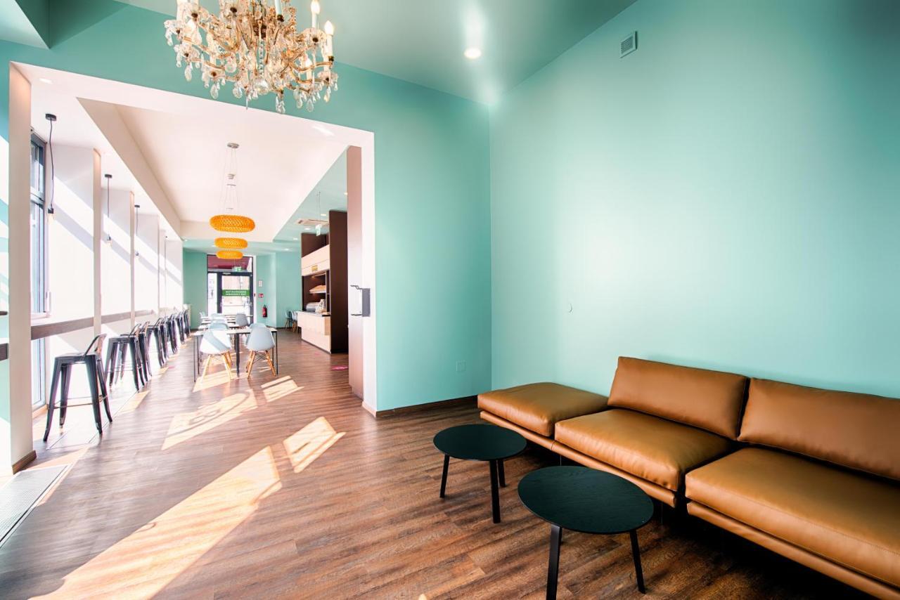 B&B Hotel Graz-Hbf Екстер'єр фото