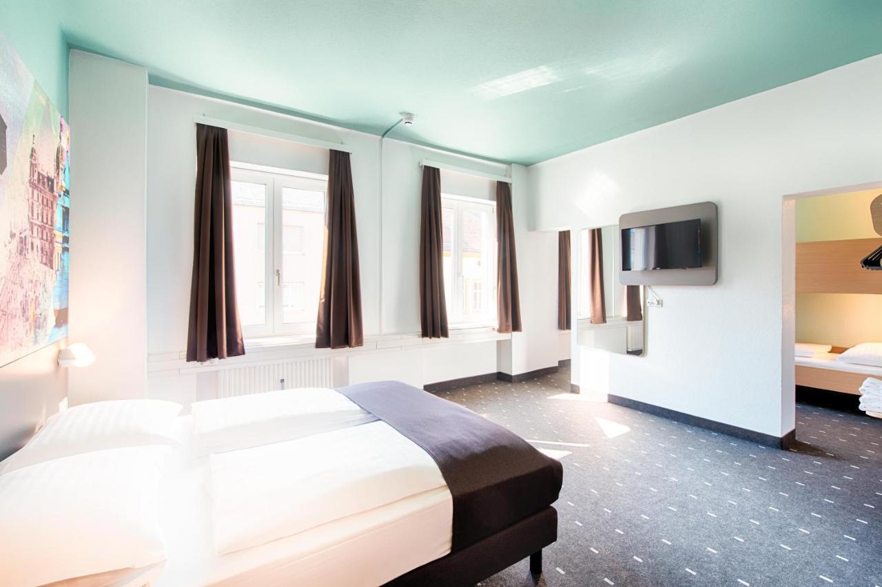 B&B Hotel Graz-Hbf Екстер'єр фото