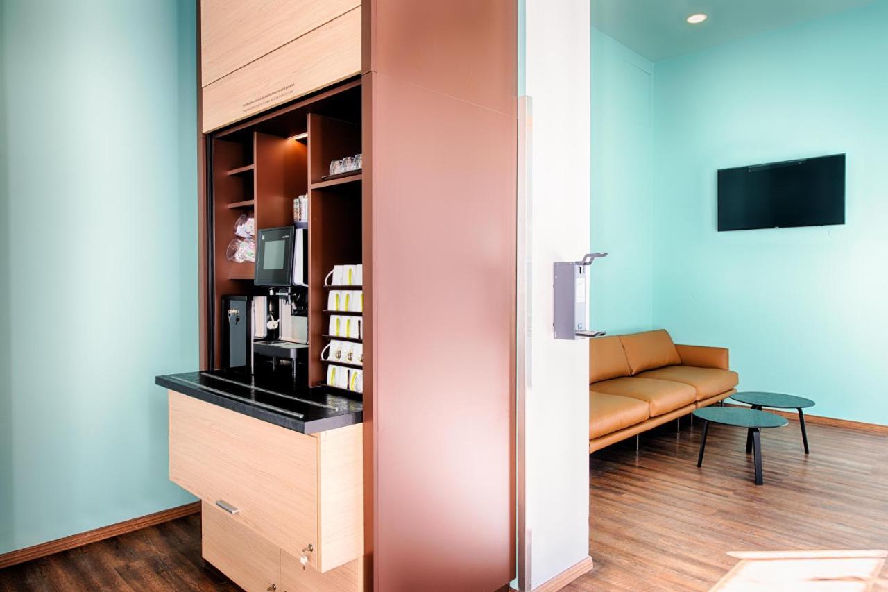 B&B Hotel Graz-Hbf Екстер'єр фото