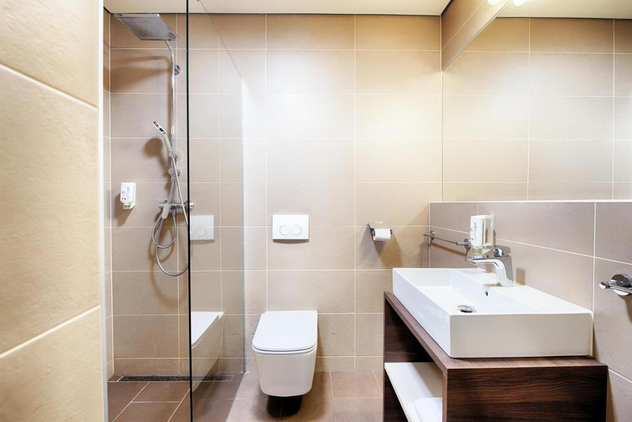 B&B Hotel Graz-Hbf Екстер'єр фото