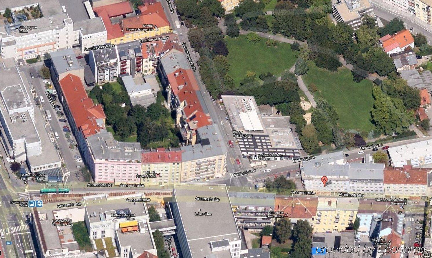 B&B Hotel Graz-Hbf Екстер'єр фото